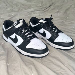 Nike Dunk Low Pandas